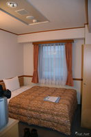 hotel--hakodate - queen size bed in toyoko inn 