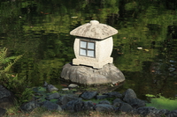 view--stone lantern 