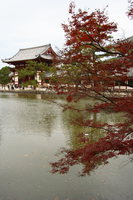 kagami-ike pond and buddha hall 