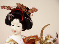 061126130553_view--kada_-_geisha_doll_with_headdress