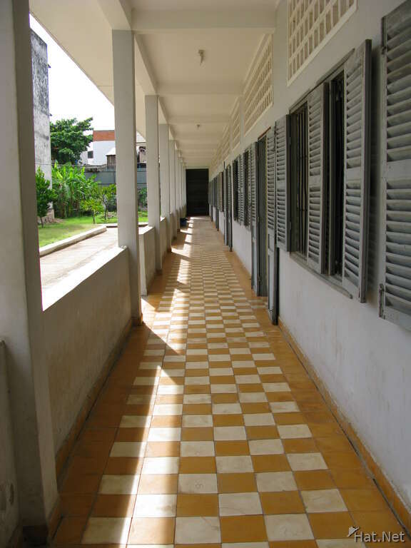 introduction to tuol sleng